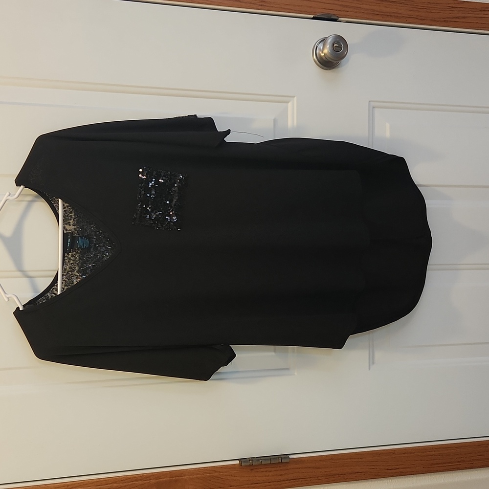 Black sequence top